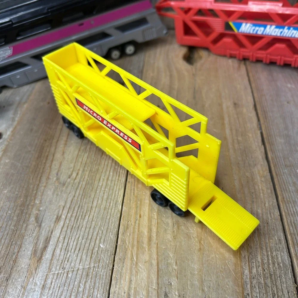 Micro Machines Micro Express Train Set Galoob Vintage Auto Transport Lot 4pc